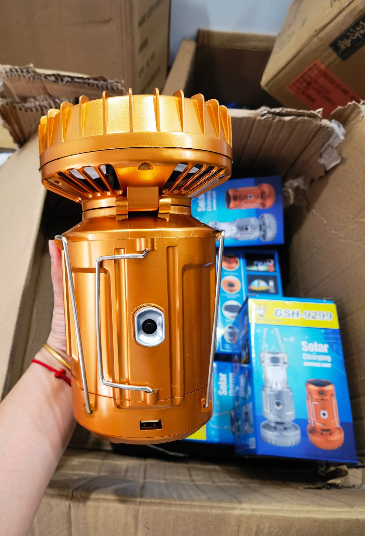Lampe solaire multifonctionnel 3 en 1.